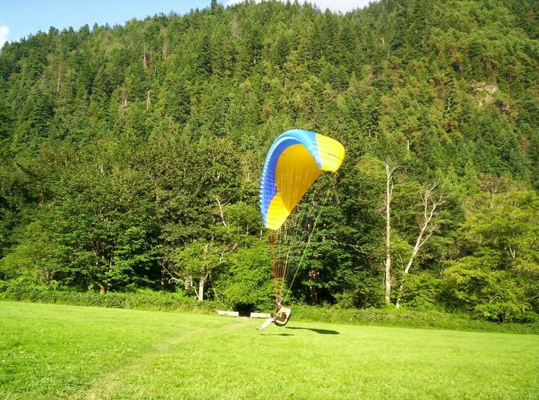 Issaquah, WA: Paraglider Issaquah