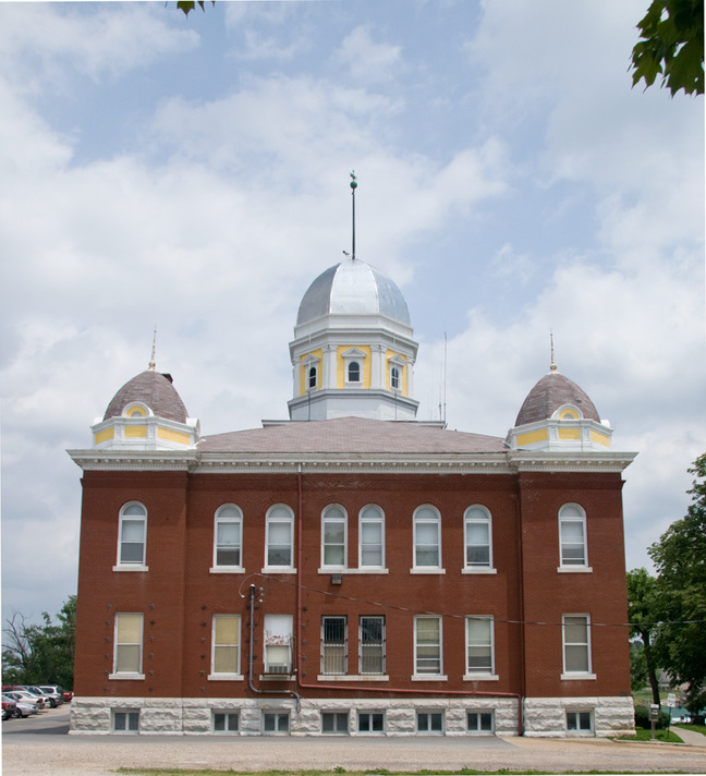 Hermann, MO Court House photo, picture, image (Missouri) at
