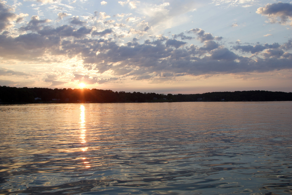 Greenwood, SC: Lake Greenwood Sunrise