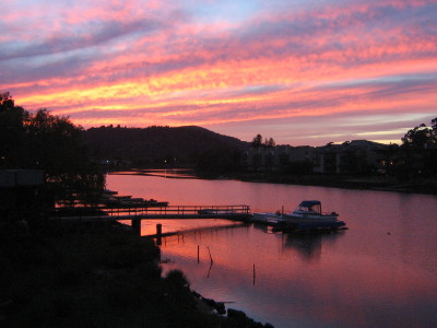 Larkspur, CA : Sunset across the creek taken in Larkspur