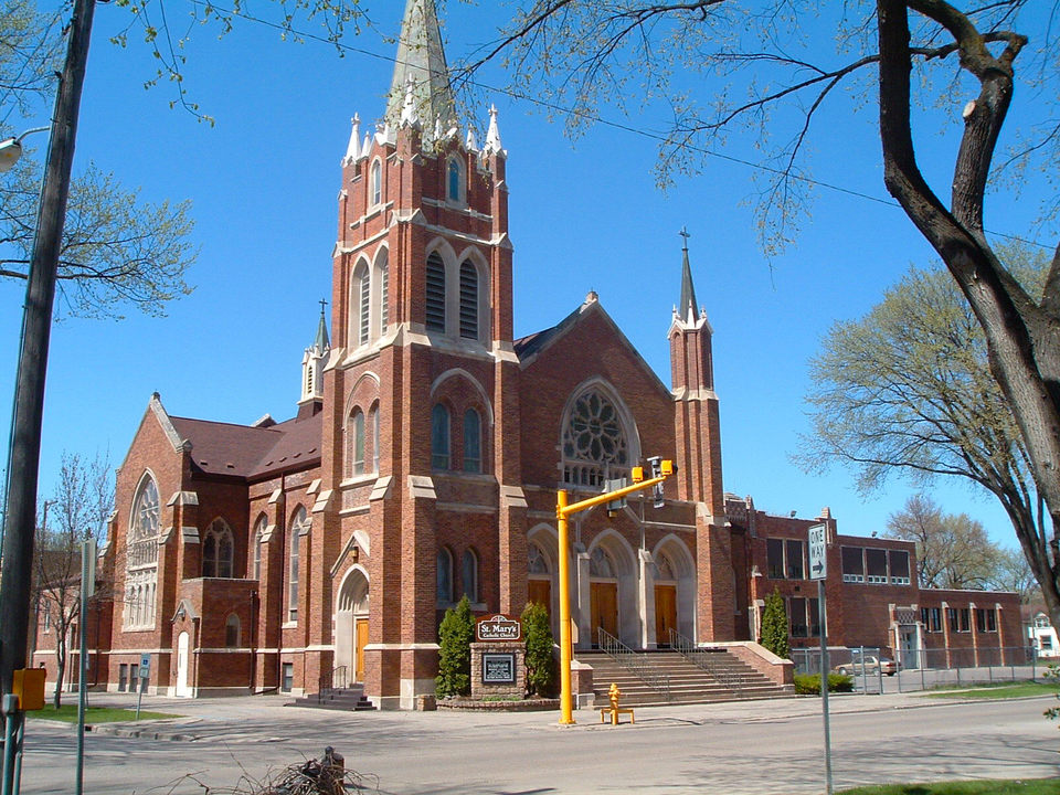 East Grand Forks, MN : Grand Forks St. Mary's Church photo, picture