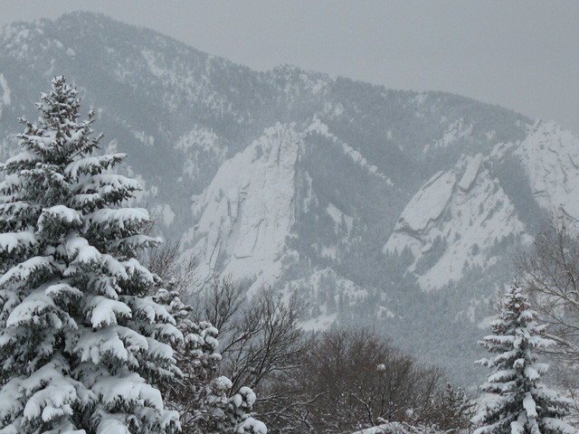 Boulder, CO: A photo of the Flatirons from Country Club Park Subdivision