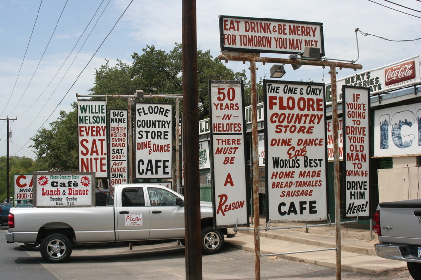 Helotes, TX: Helotes Floore Contry Store