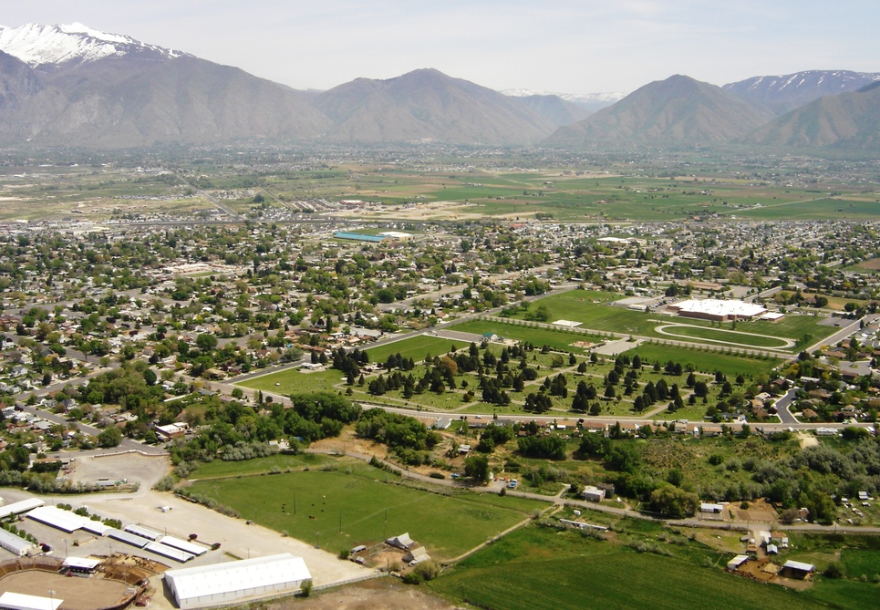 Spanish Fork, UT: Spanish Fork going North East taken by a radio control airplane from www.PlaneInsaneRC.com