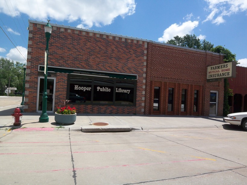 Hooper, NE: Hooper Library