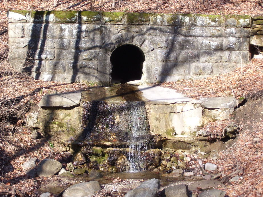 Williamsport, IN : Creek under Railroad Tracks next to Williamsport Falls