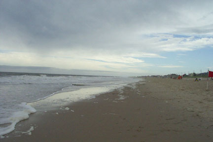 Rehoboth Beach, DE : Atlantic Ocean looking south from Rehoboth Beach boardwalk