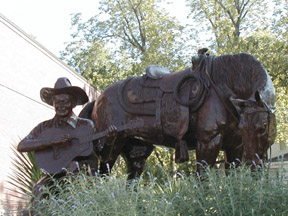 Carthage, TX: Tex Ritter Statue outside the County Music Hall of Fame
