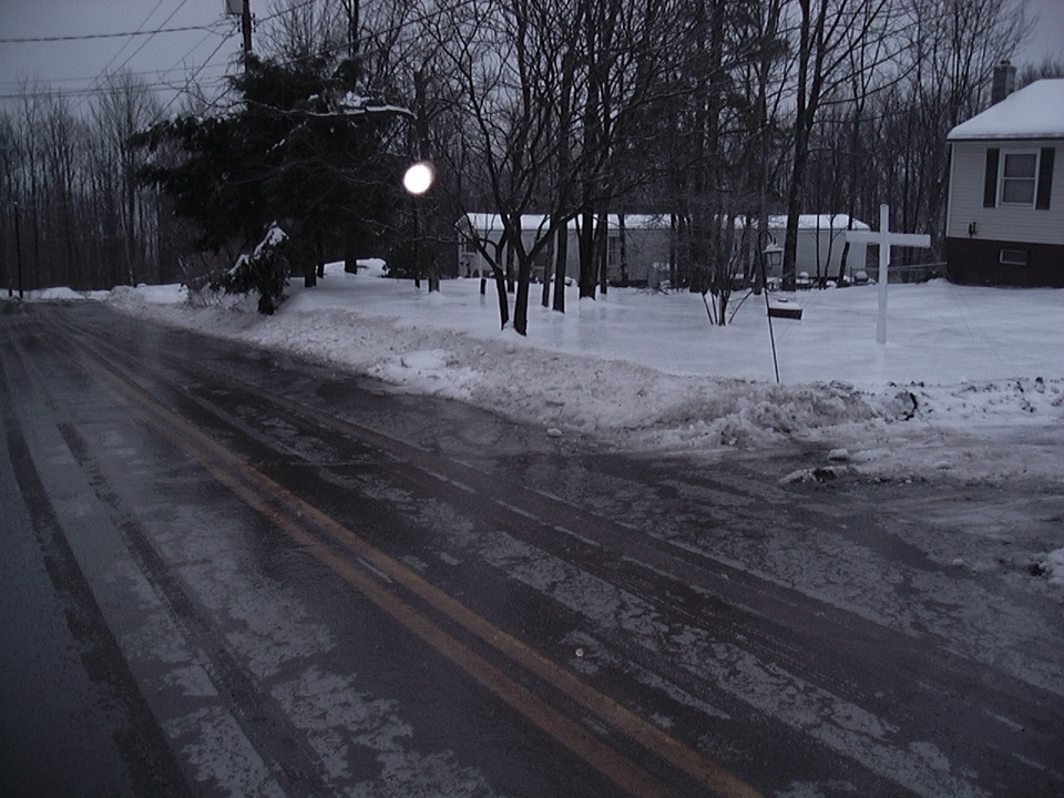 Bloomingburg, NY : Pickles road