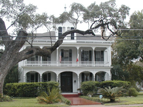 La Grange, TX : Home with a historical marker.  LaGrange, TX