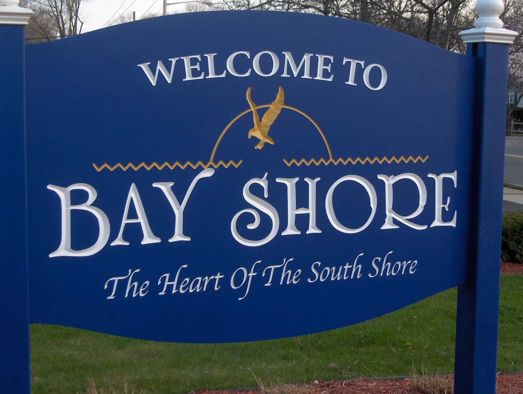 Bay Shore, NY: Bay Shore Sign