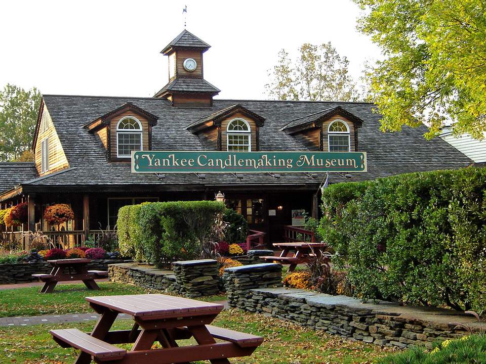 South Deerfield, MA: Yankee Candle Candlemaking Museum - South Deerfield, MA