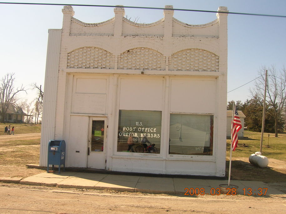 Oneida, KS Oneida Post Office photo, picture, image (Kansas) at city