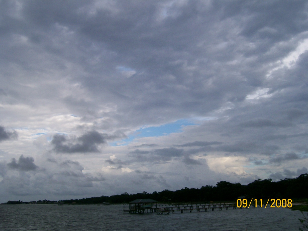 James Island, SC: Cloudy Day at Sun Rise Park