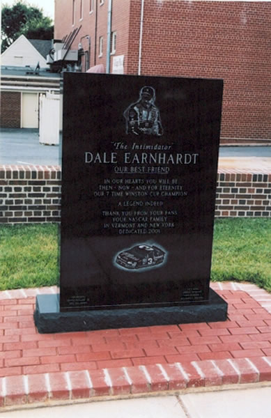 Kannapolis, NC: Dale Earnhardt Memorial