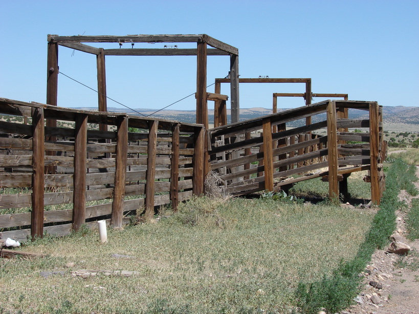 Magdalena, NM : Old Magdalena Stockyard Pens