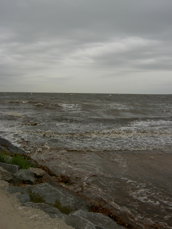 Laurence Harbor, NJ: Photo of waterfront taken right before a storm on 9/25/08