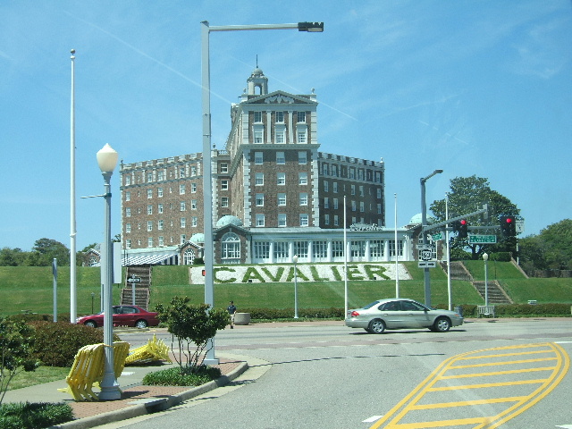 Virginia Beach, VA: Cavaleir Hotel
