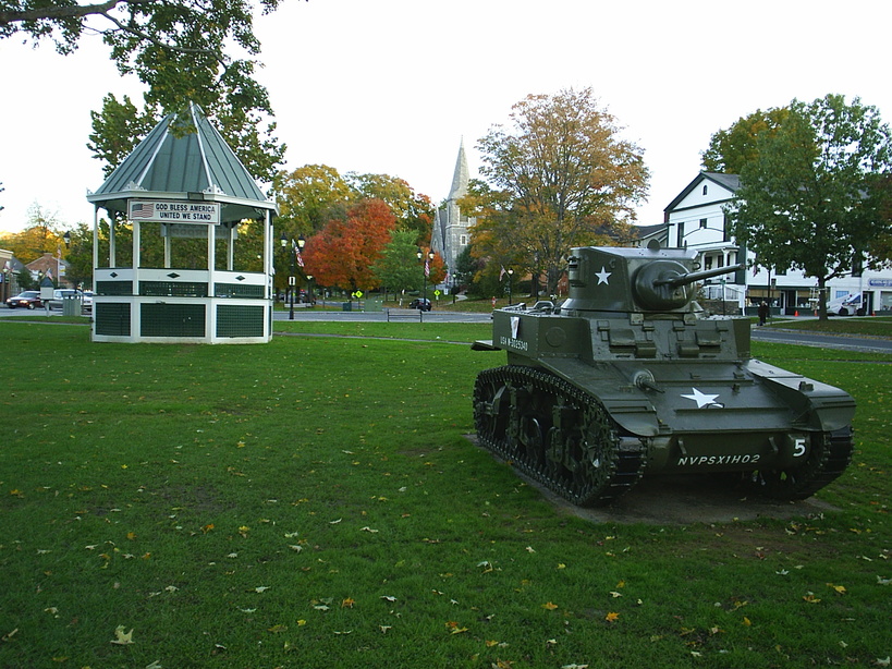 New Milford, CT: Tank on New Milford Green
