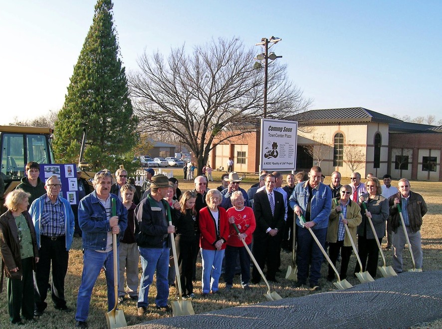Kennedale, TX: TownCenter Park Groundbreaking