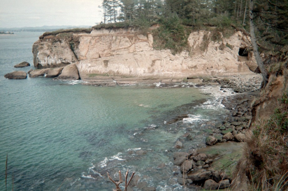 Coos Bay, OR : bay entrance&our blast tunnel-under the guard station-a cliff climbers view