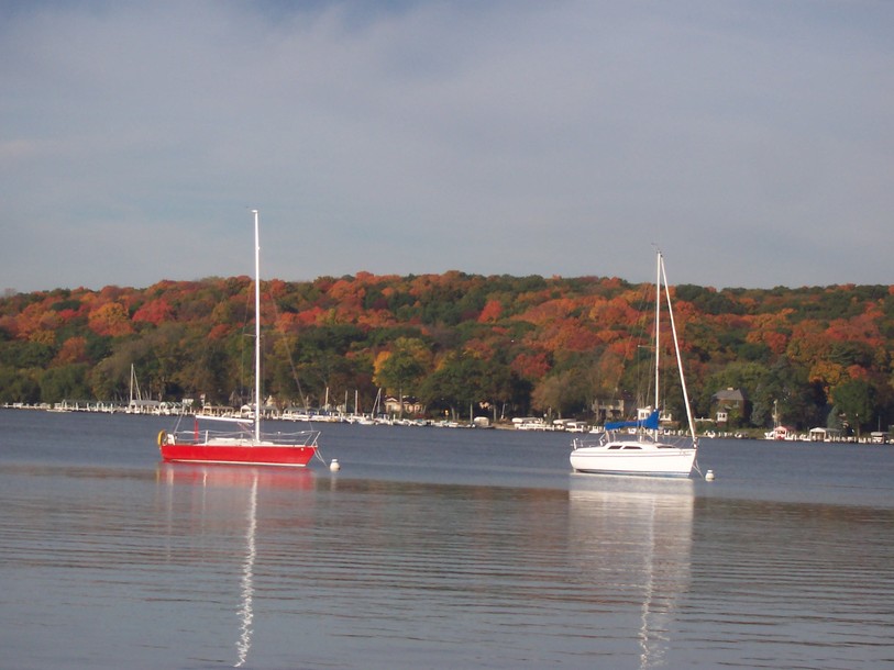 Lake Geneva, WI : Autumn on Geneva Lake, Lake Geneva WI