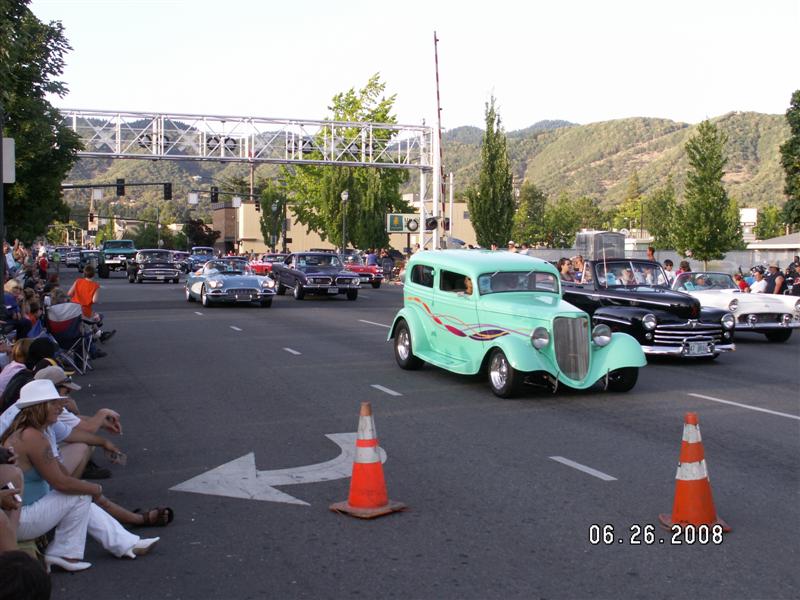 Grants Pass, OR : Back to the 50's Parade in Grants Pass 2008
