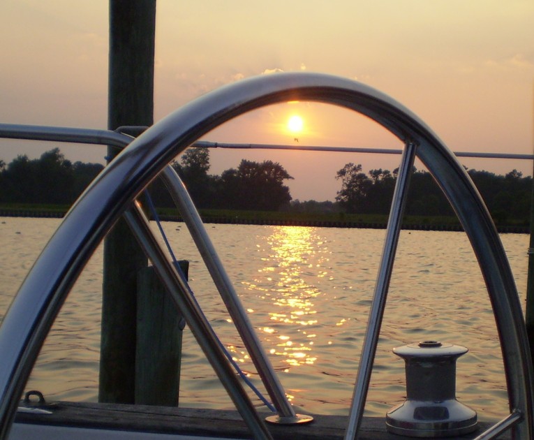 Belhaven, NC: Bayside Marina Sunset From Sailboat