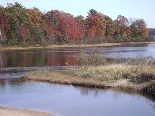 Muskegon, MI: Duck Lake in the Fall