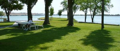 Moses Lake, WA : Park at the north end of Moses Lake