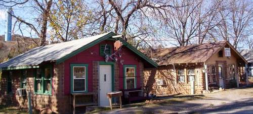 Medicine Park, OK : Shops