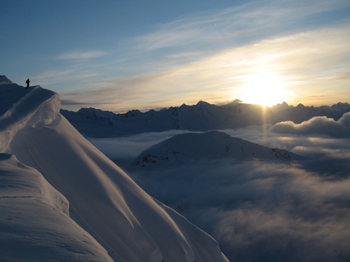 Haines, AK : Haines offers some of the finest skiing in the world. Accessable from helicoptor, snowcat, snowmobile, or hiking.