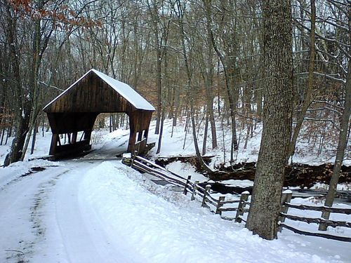 Canterbury, CT : Picture of Baldwin Brook Dairy Farm's covered bridge, January 2007, With my Cell phone