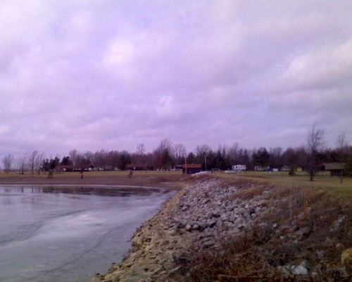 New London, OH : taken on cold winter day over the water