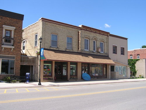 Central Lake, MI : Bachmann's