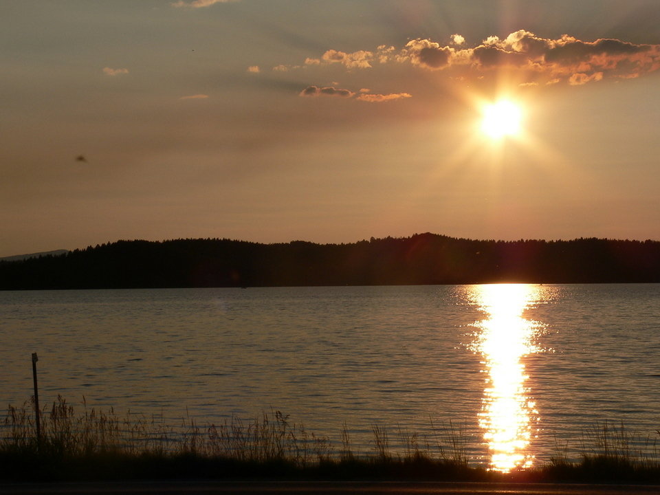 Anaconda-Deer Lodge County, MT: Sunset over Georgetown lake