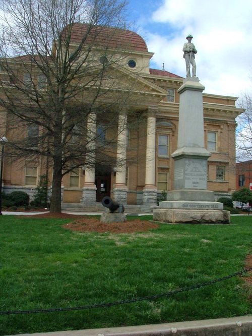 Statesville NC : National Registar Iredell County Court House photo