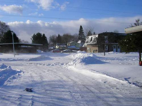 Birch Run, MI : Bad dumping of snow