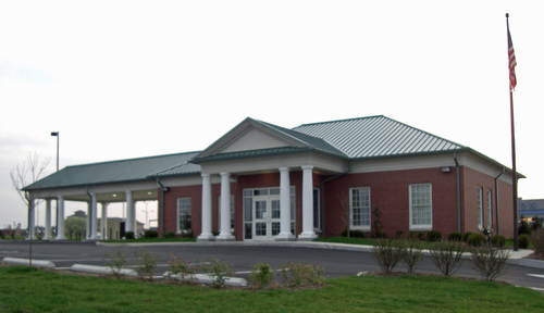 Danville, KY: Lawrenceburg Bank & Trust Co (LNB) - 1035 Ben Ali Drive - Danville's Community Bank!