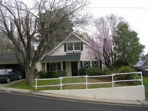 Concord, CA : A cute home in residential Concord, CA