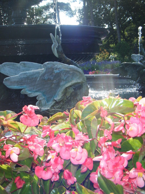 St. Cloud, MN: Fountain in Monsigner Gardens in Saint Cloud