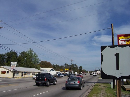 Oak Grove, SC: Heavy traffic on US-1 (called Augusta Road on this stretch) as it passes through Oak Grove.