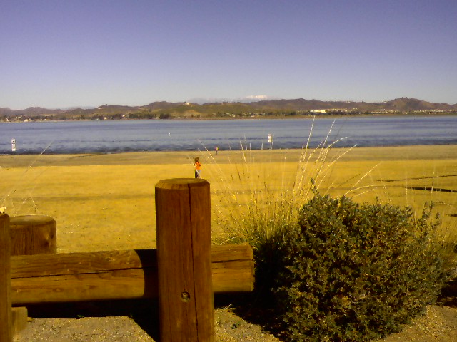 Lake Elsinore, CA: Our beautiful parks...