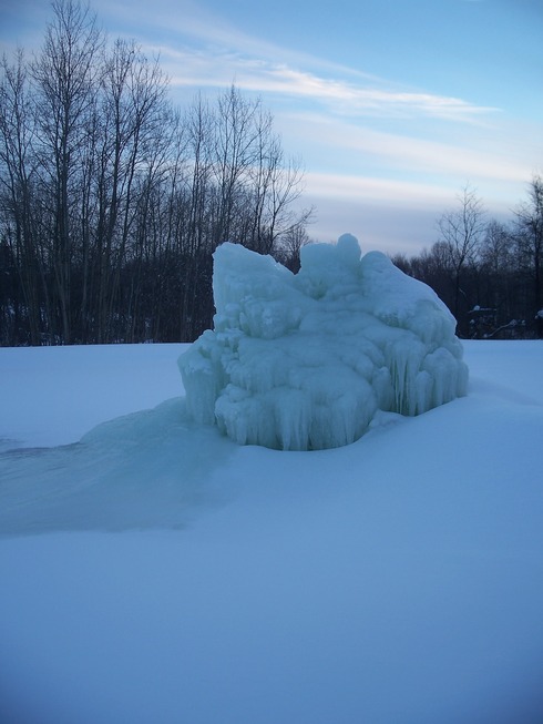 McKean, PA: A simple McKean winter iceberg