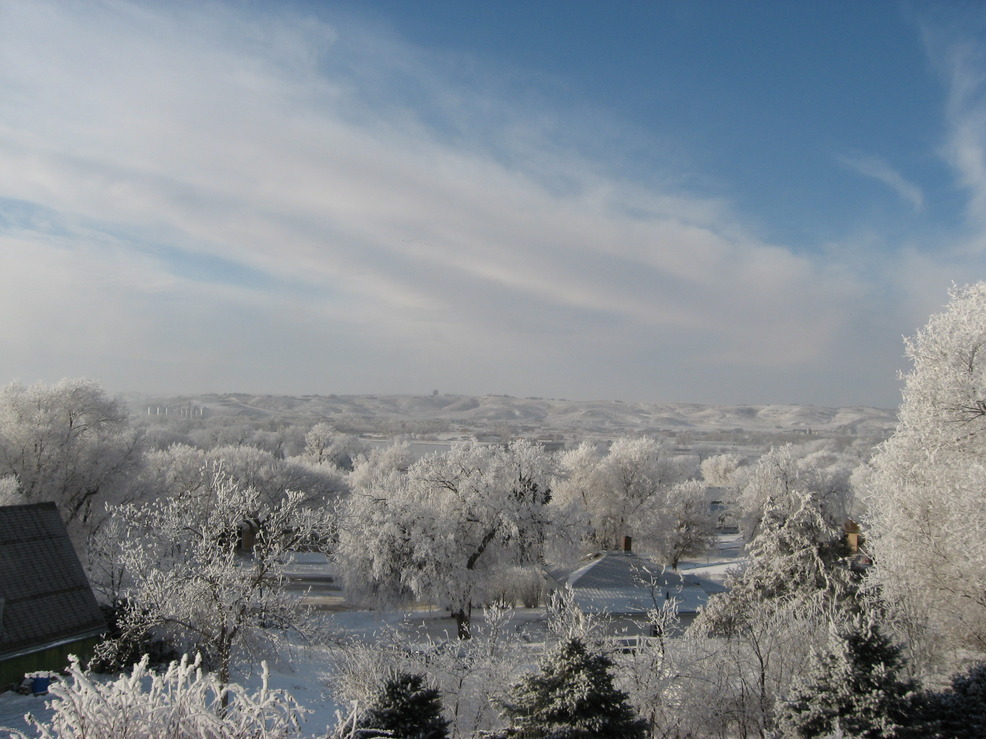 Pierre, SD: Woke up in the morning and this is what I saw. Took the picture from our Deck.