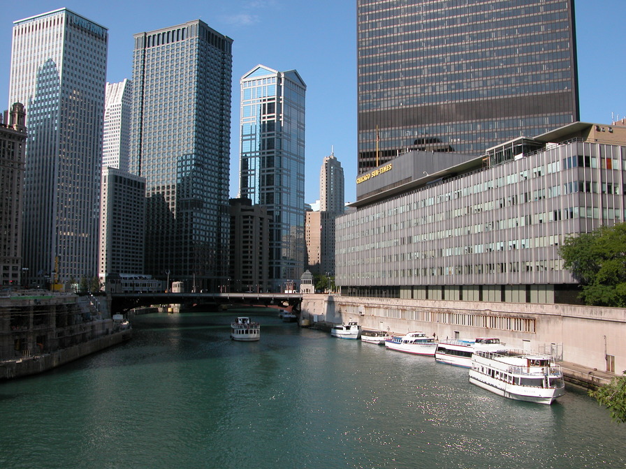 Chicago, IL: View from North Michigan Avenue bridge in Chicago in August, 2003. The Chicago Sun-Times building on the right was demolished in 2005 to make way for Trump International Hotel and Tower.