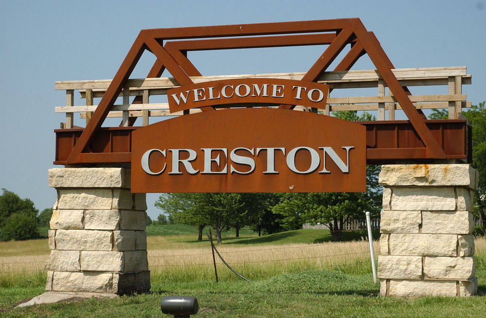 Creston, IA: Creston Welcome Sign