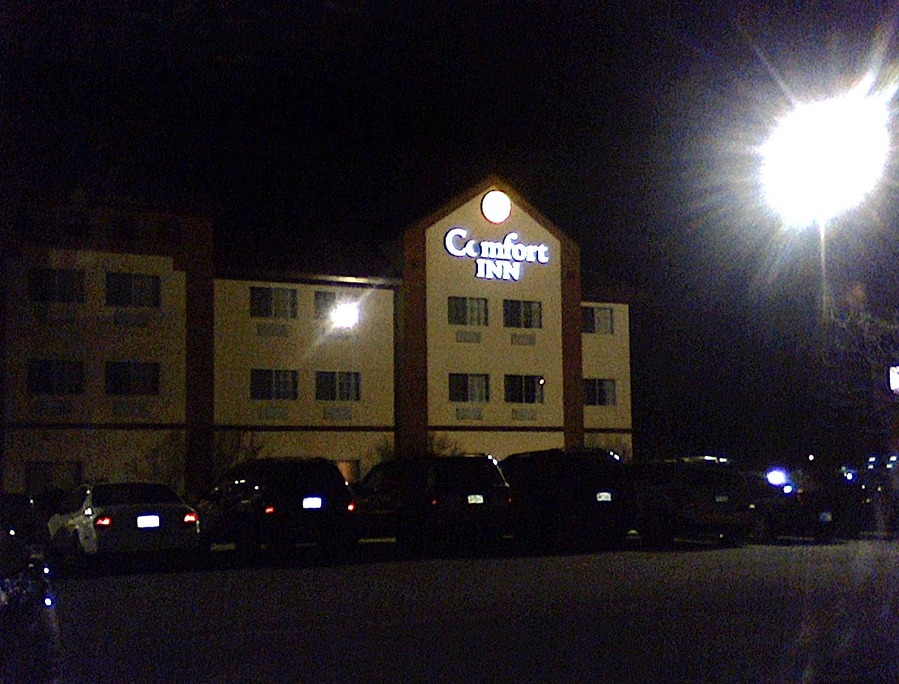 Crawfordsville, IN: Comfort Inn in Crawfordsville at Night
