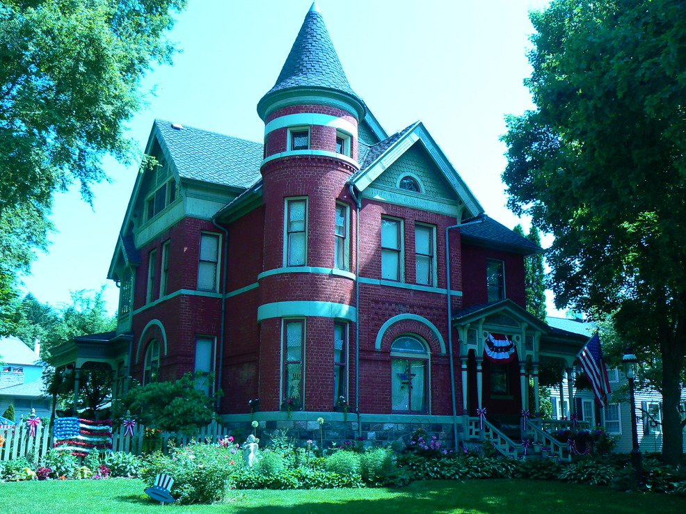 Marshall, MI : Patriotic Castle