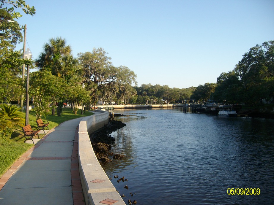 New Port Richey, FL: Cotee River